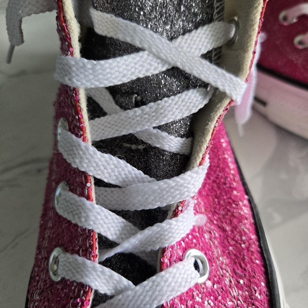 Converse High Top Sneakers - Pink Glitter with Silver Glitter Tongue. Womens 8 - Picture 3 of 4